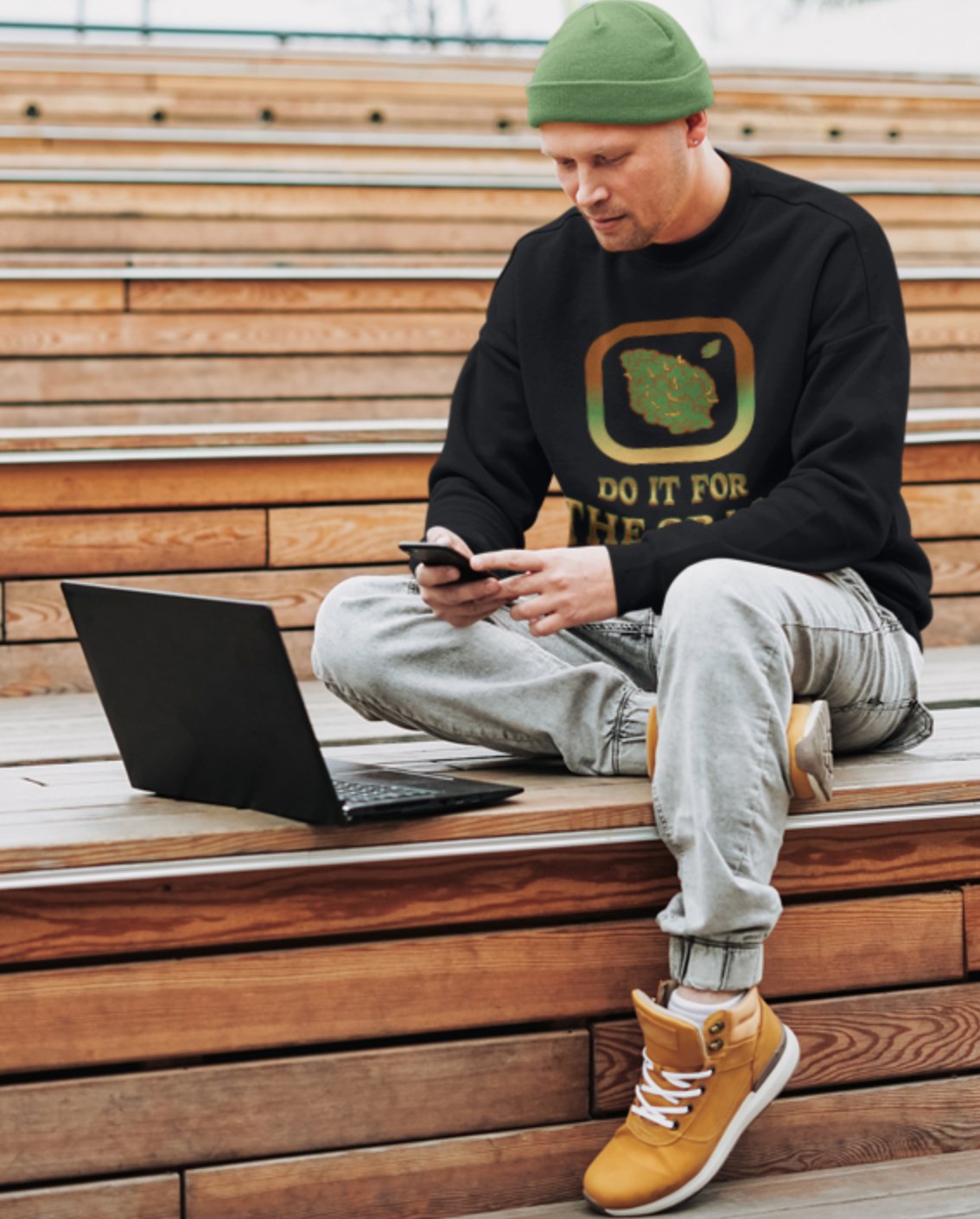 for-the-gram-sweatshirt-munchy-merchy-673681