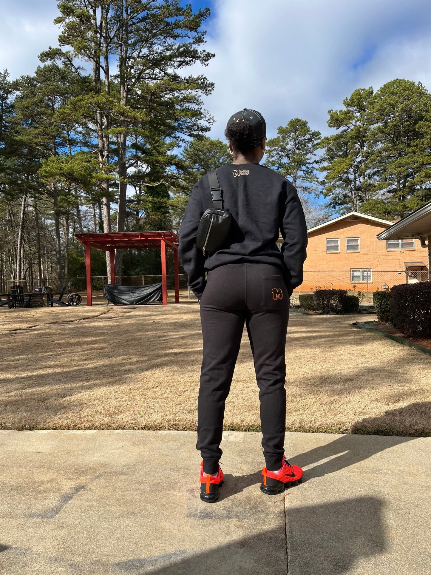 Black comfy sweat pants front design - Comfy Sweat Pants | Live Free Sweatpants | Munchy Merchy