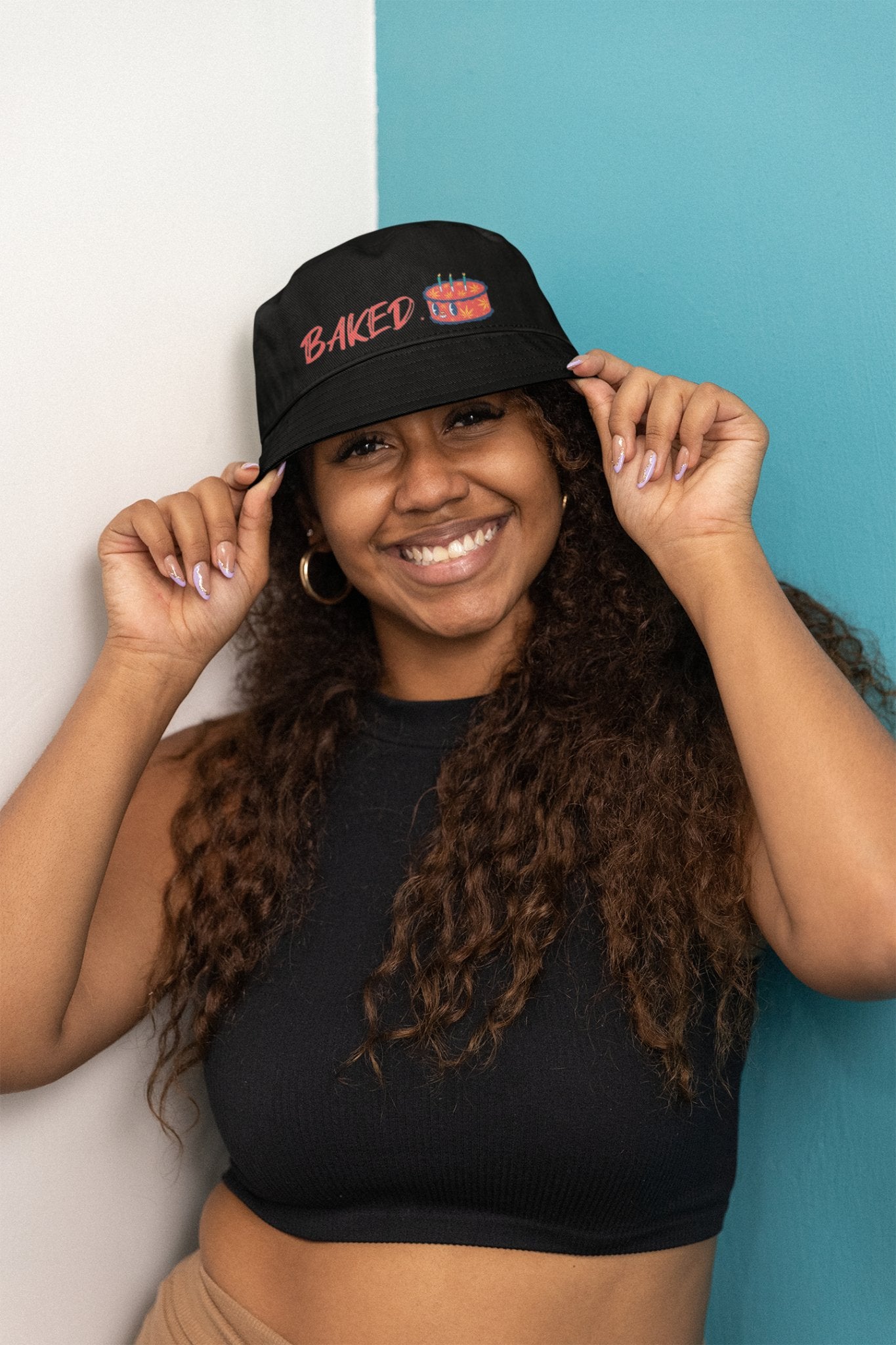 Happy woman wearing black cannabis bucket hat | Munchy Merchy